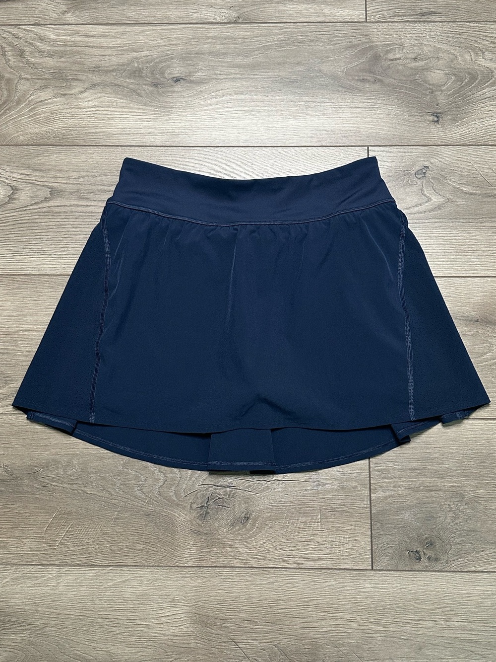 SPANX 16” Get Moving High Rise Tennis Active Skirt Skort Navy Blue Size Large